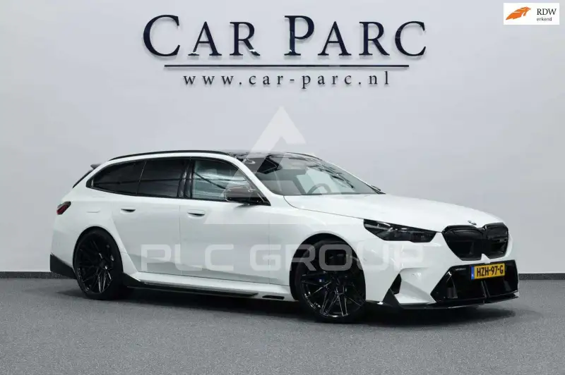 2025 BMW M5