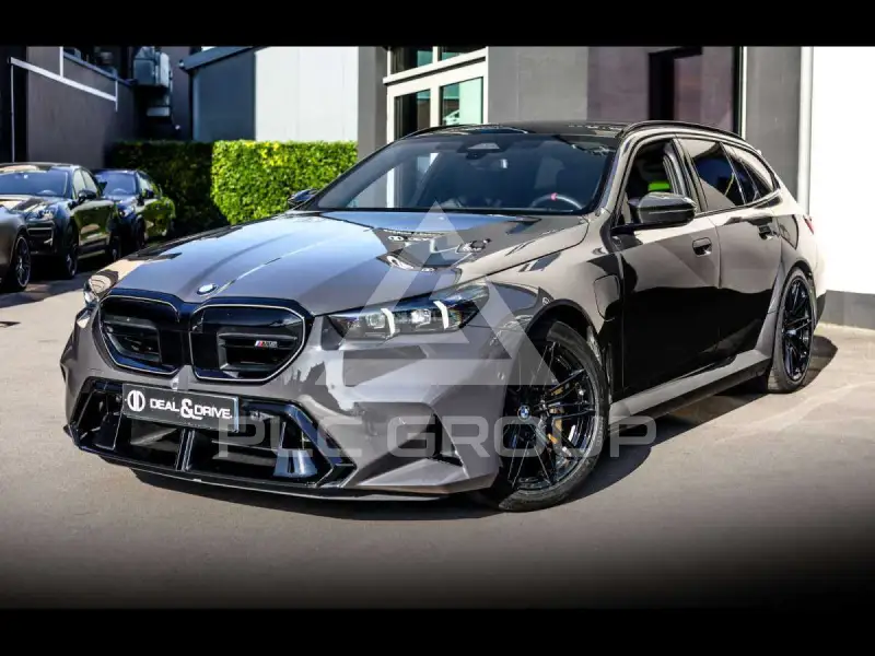 2025 BMW M5