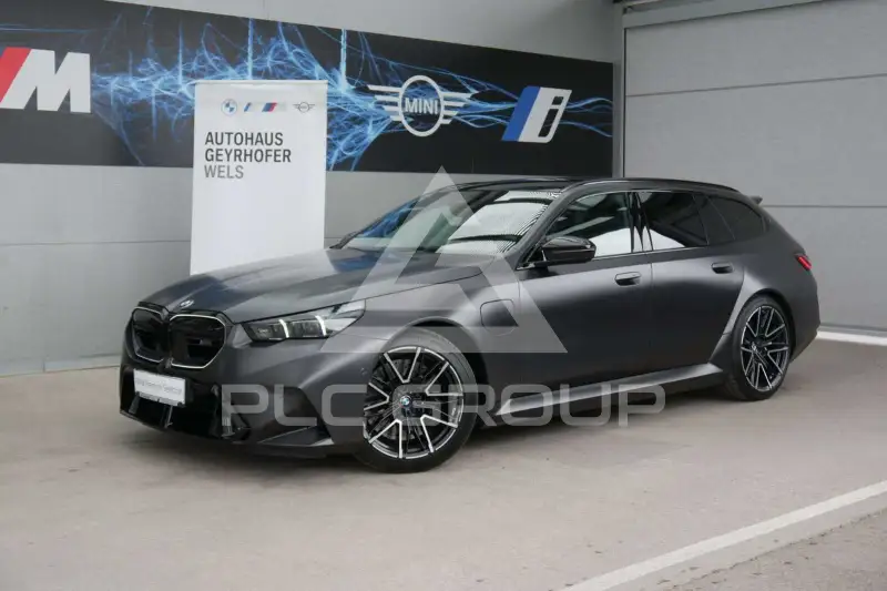2025 BMW M5