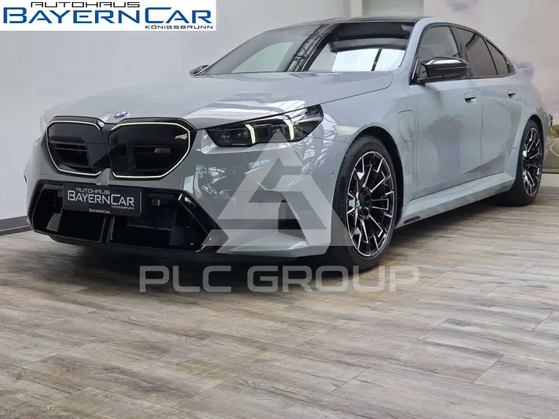 2025 BMW M5