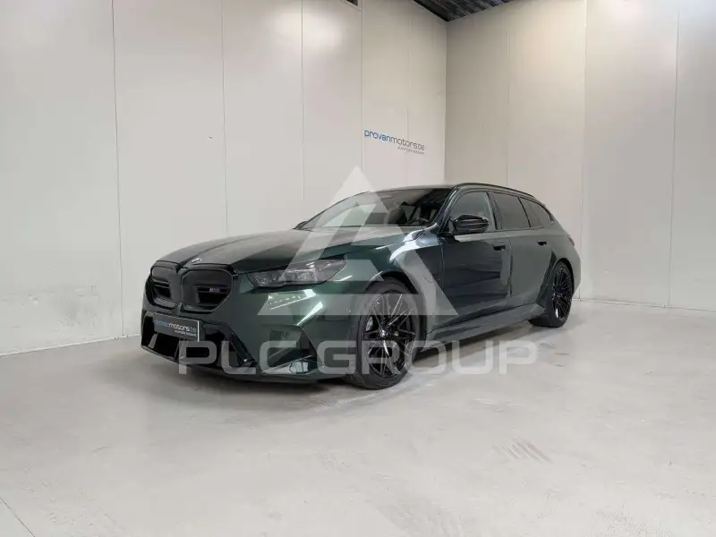 2025 BMW M5