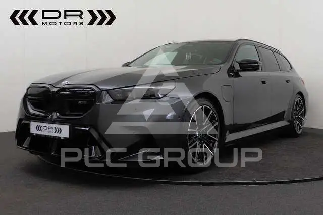 2025 BMW M5