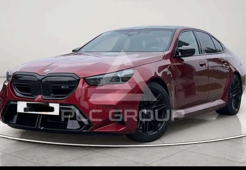 2025 BMW M5
