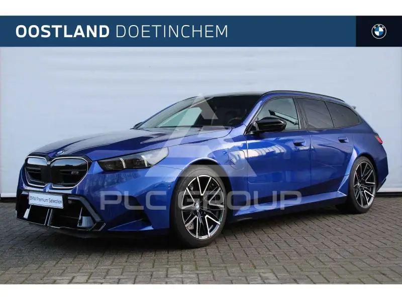 2025 BMW M5