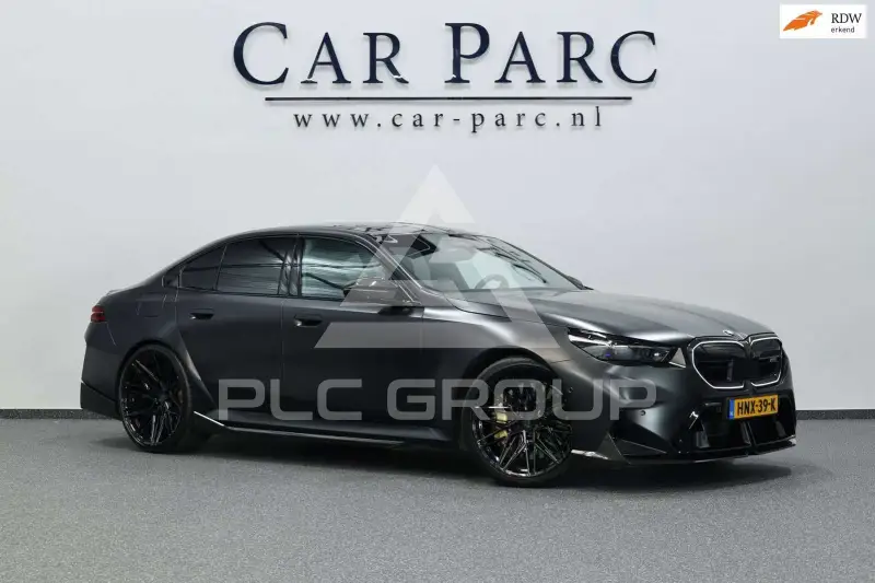 2025 BMW M5