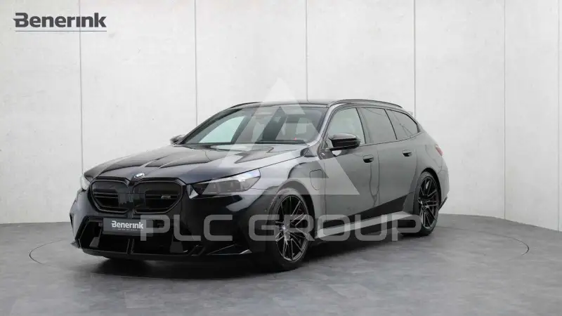 2025 BMW M5