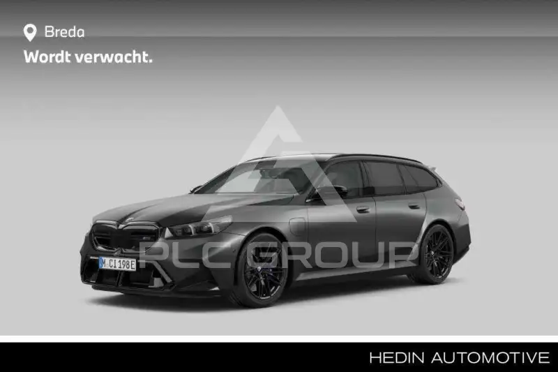 2025 BMW M5