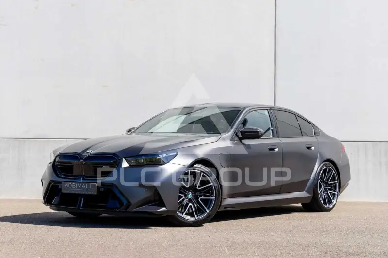 2025 BMW M5