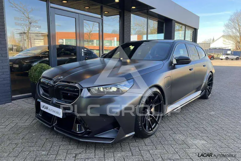 2025 BMW M5