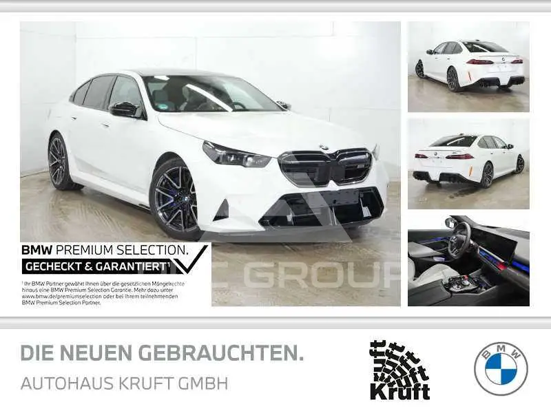 2025 BMW M5