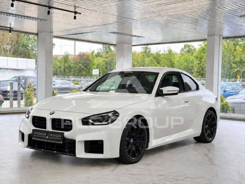 2025 BMW M2