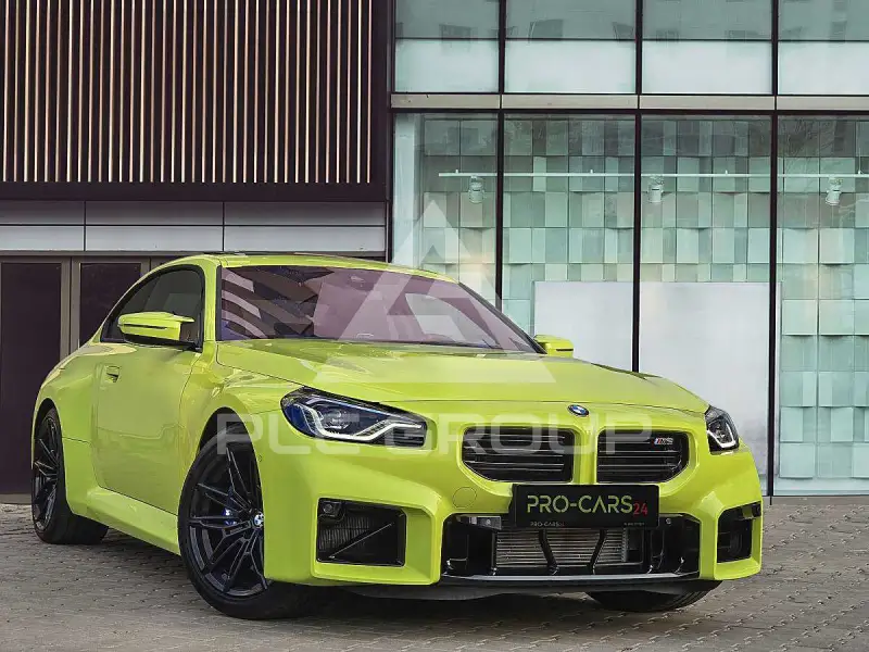 2025 BMW M2