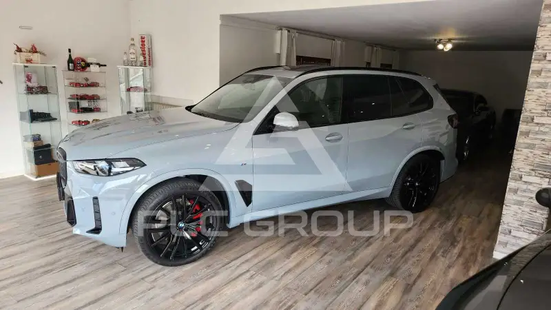 2025 BMW X5