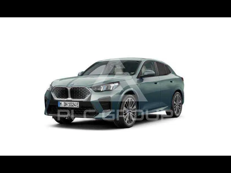 2025 BMW X2