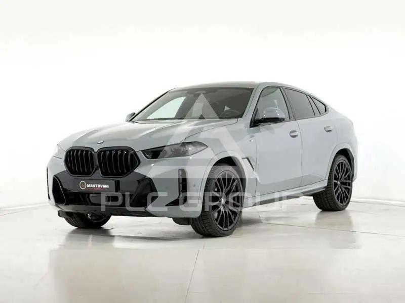 2025 BMW X6