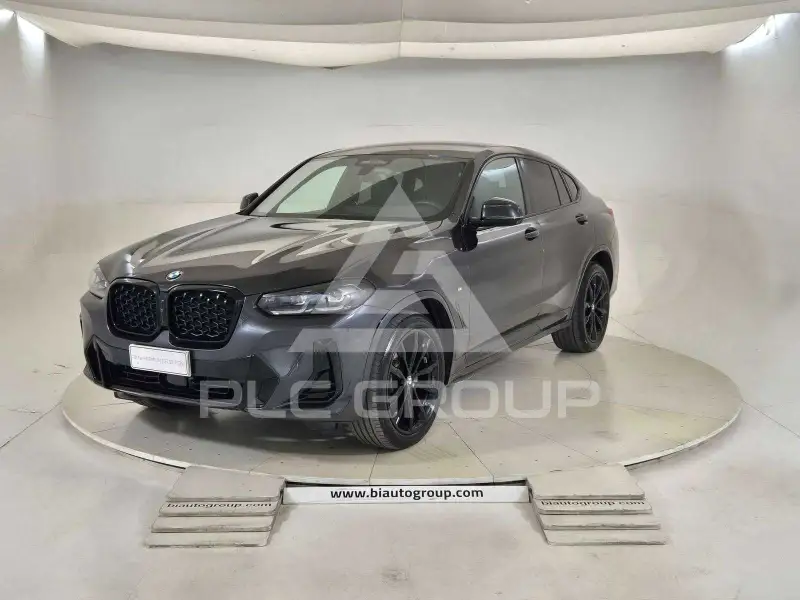 2025 BMW X4