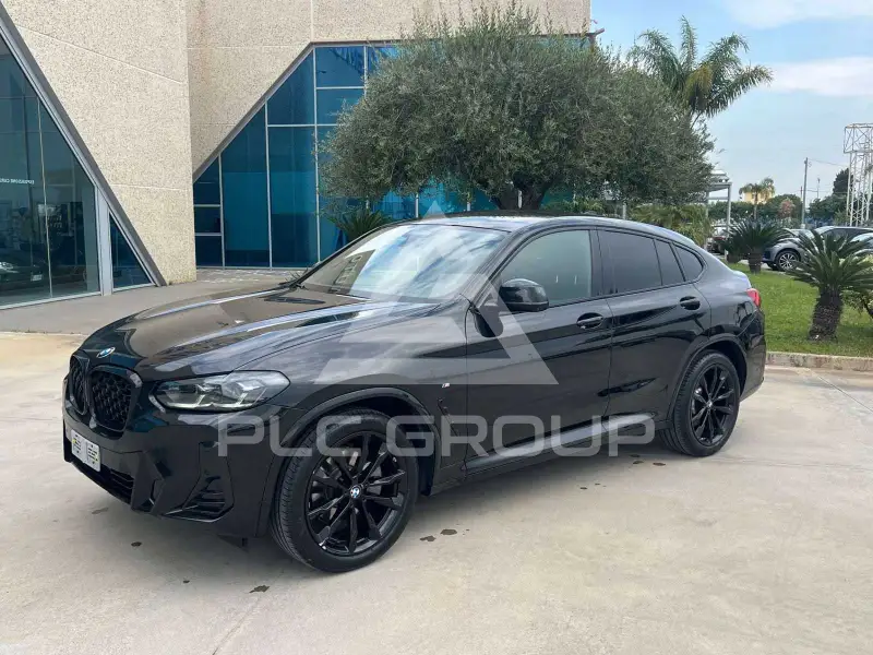 2025 BMW X4