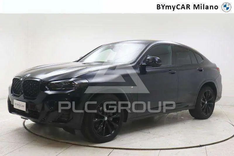 2025 BMW X4