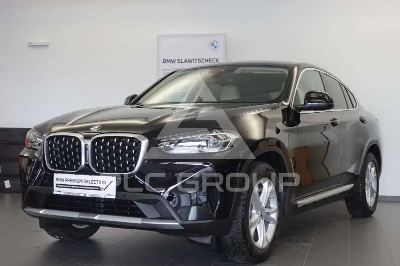 2025 BMW X4