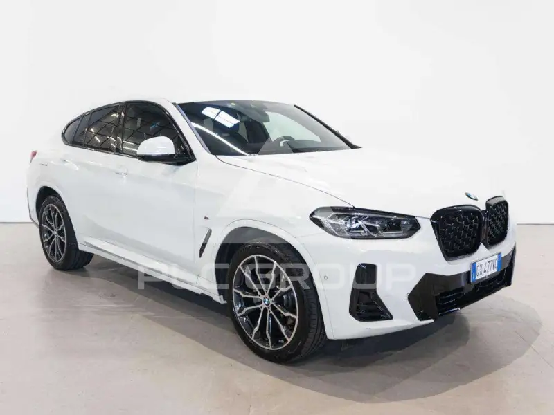 2025 BMW X4