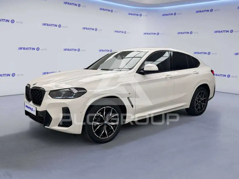 2025 BMW X4