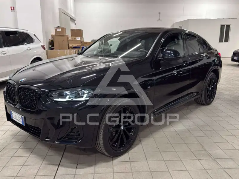 2025 BMW X4