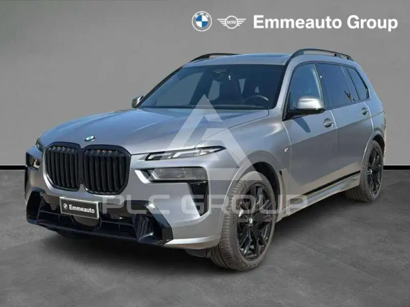 2025 BMW X7