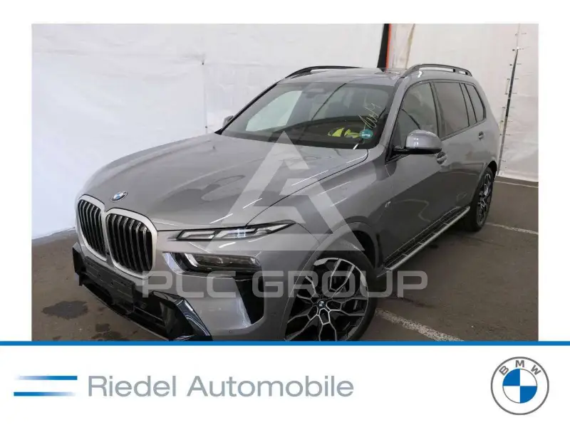2025 BMW X7