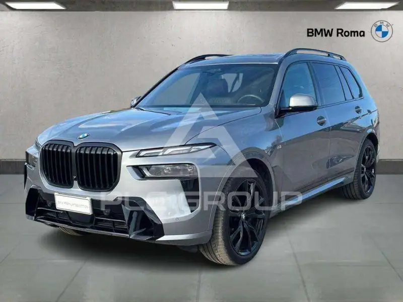 2025 BMW X7