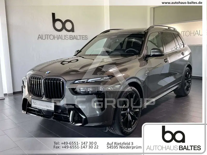 2025 BMW X7