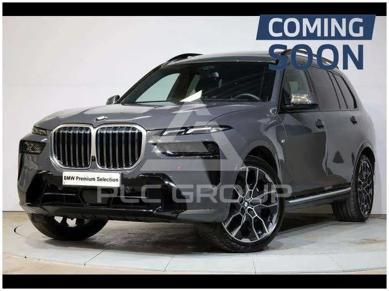 2025 BMW X7