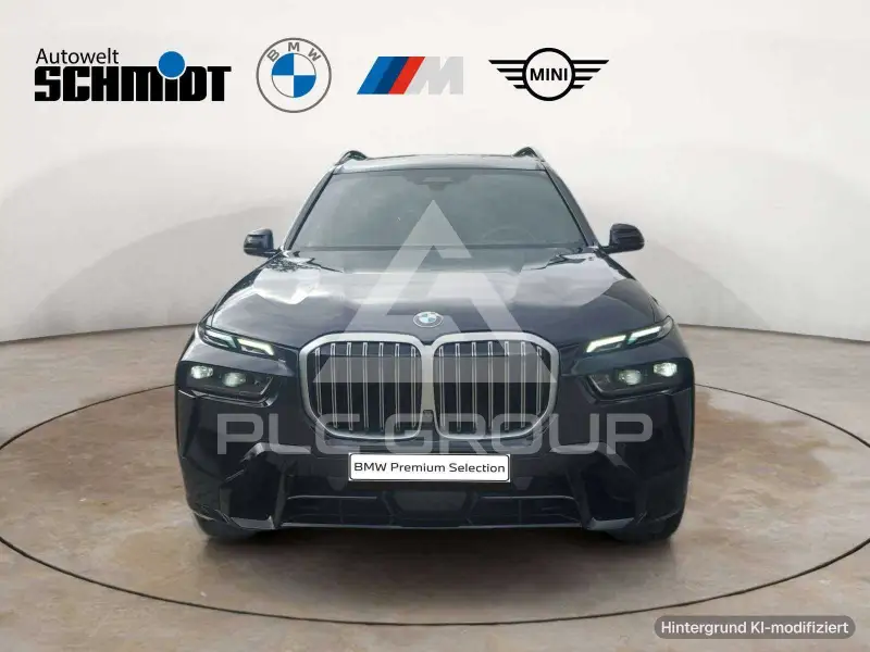 2025 BMW X7