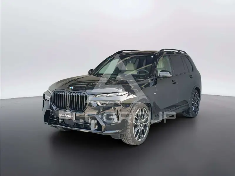 2025 BMW X7