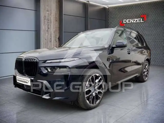 2025 BMW X7