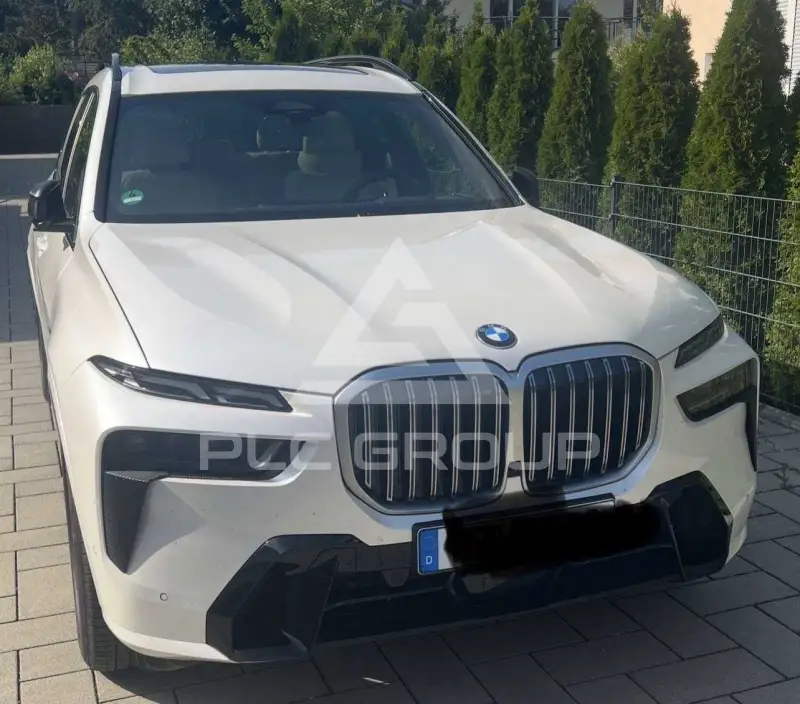 2025 BMW X7