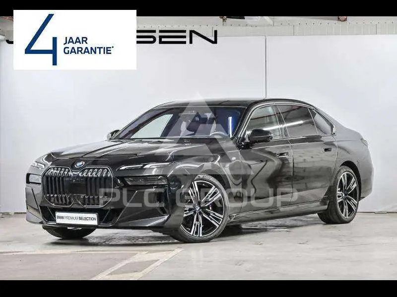 2025 BMW I7