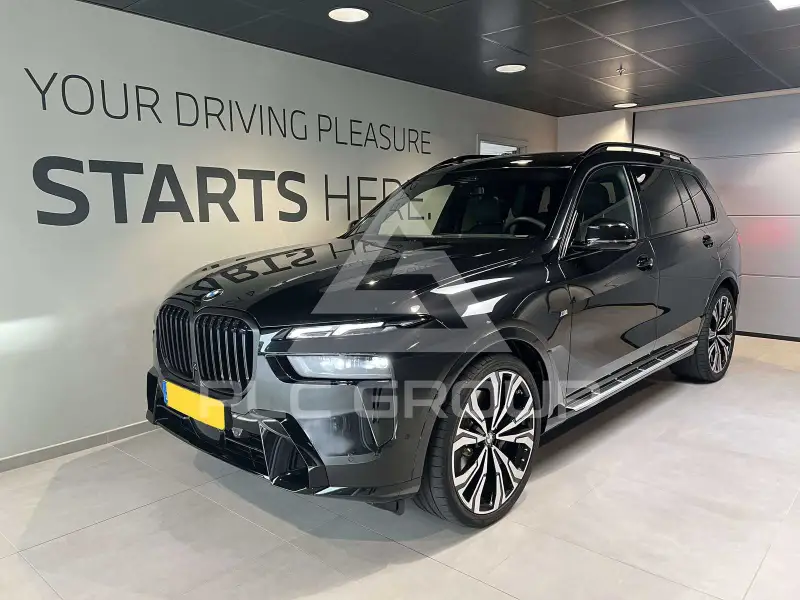 2025 BMW X7