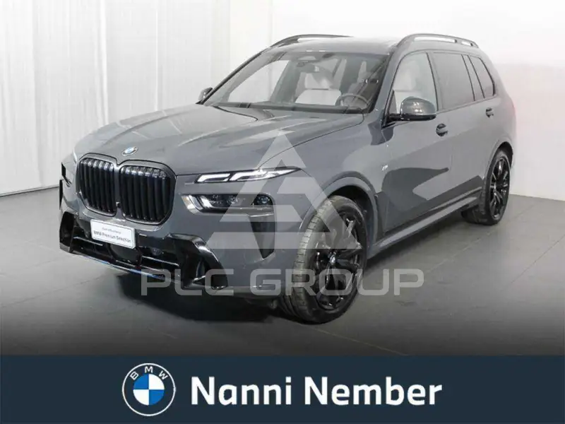 2025 BMW X7