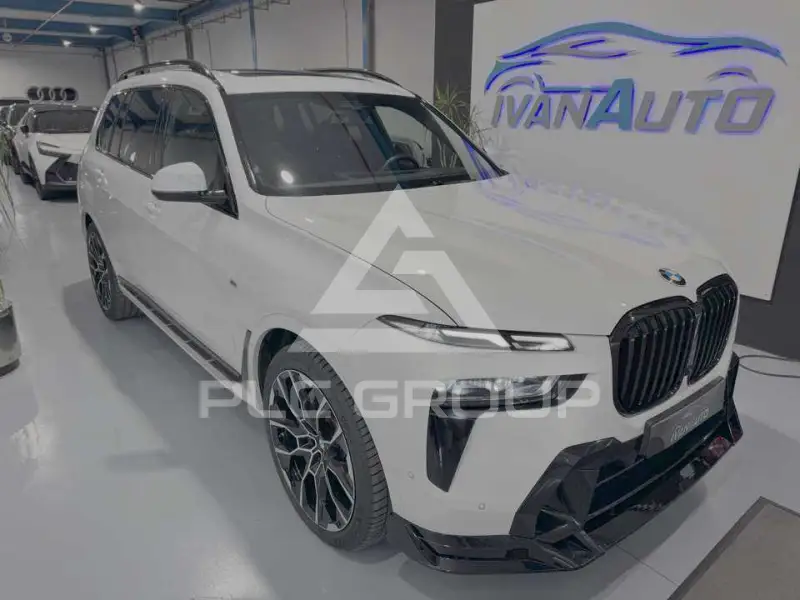 2025 BMW X7