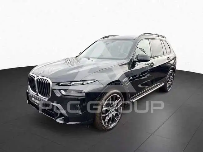 2025 BMW X7