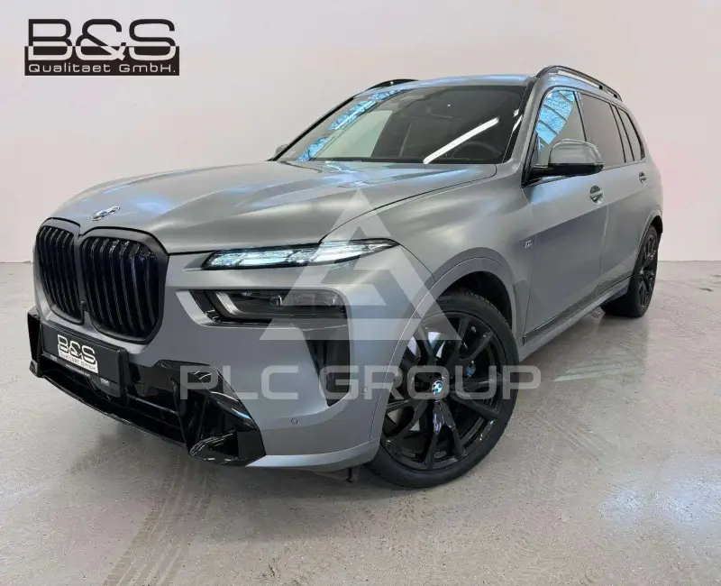 2025 BMW X7
