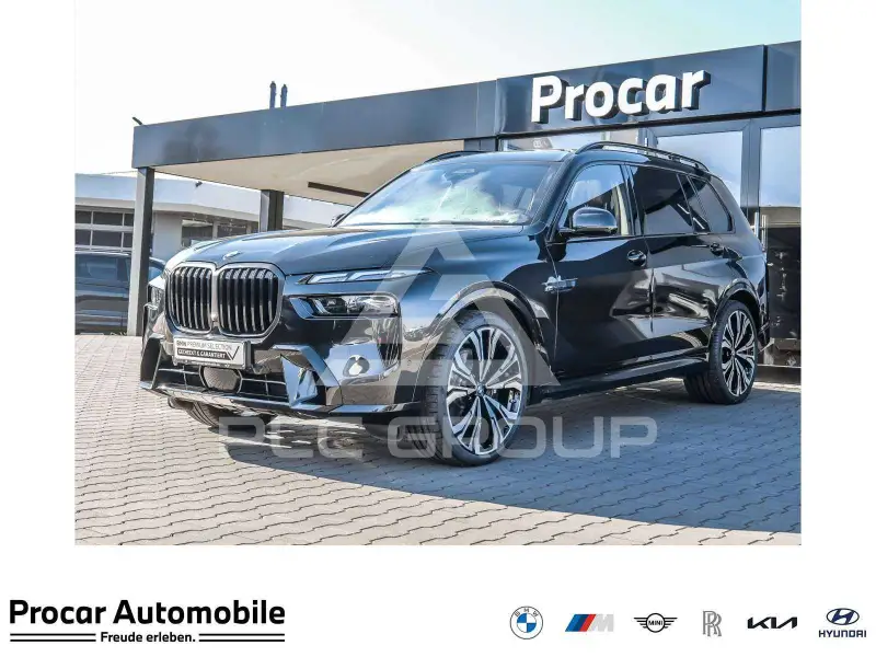 2025 BMW X7