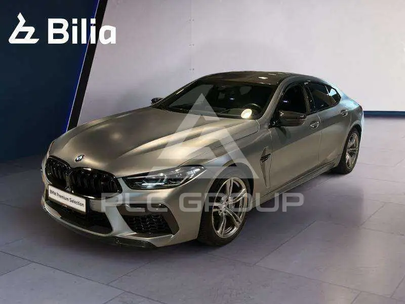 2025 BMW M8