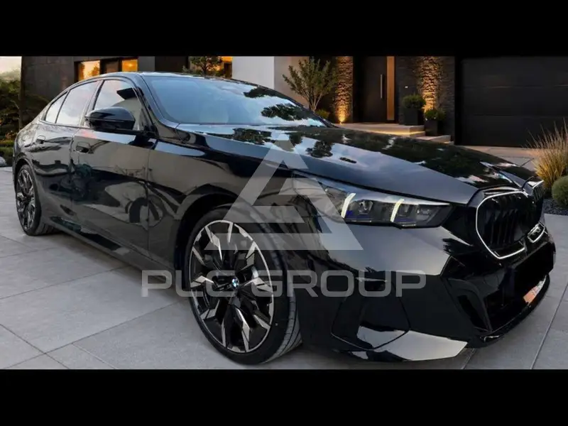 2025 BMW 520