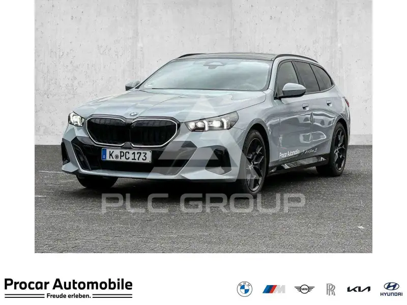 2025 BMW 520