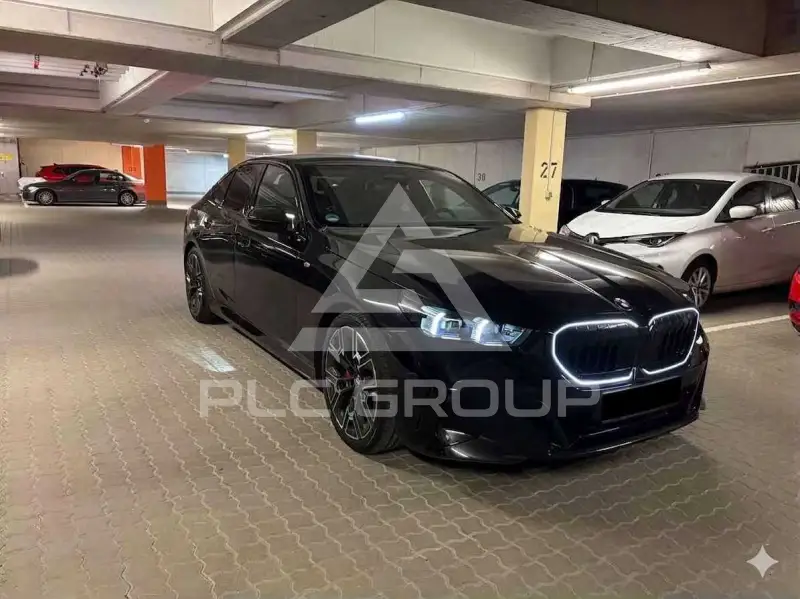 2025 BMW 520