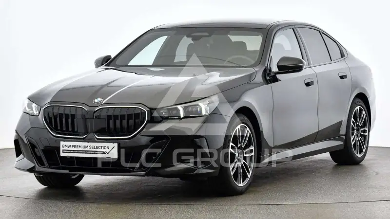 2025 BMW 520