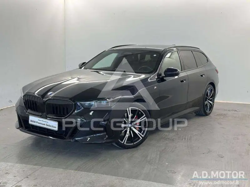 2025 BMW 520