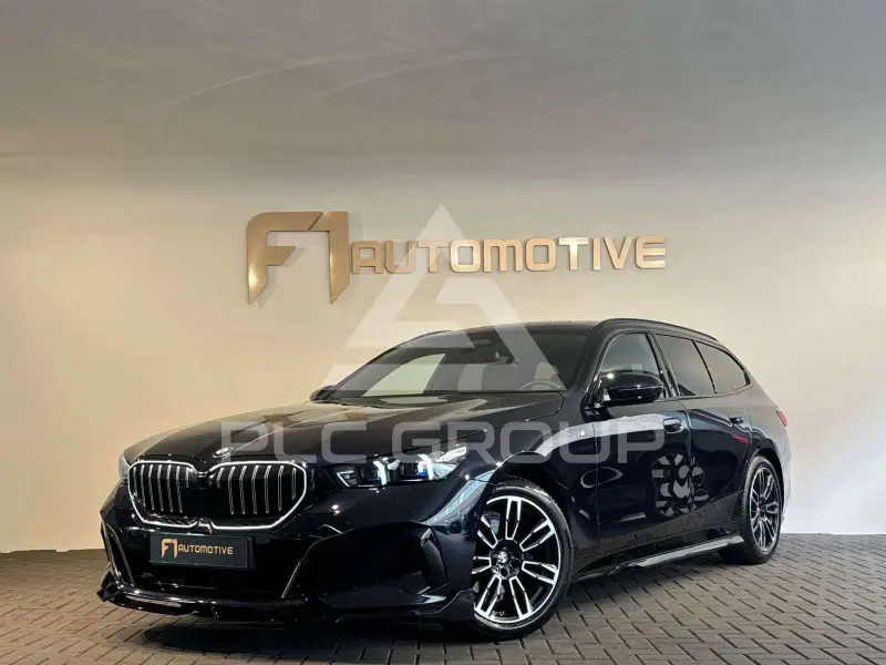 2025 BMW 520