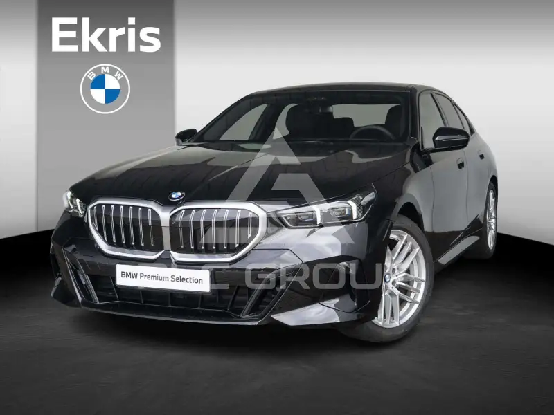 2025 BMW 520